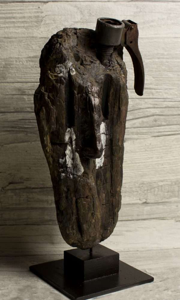 Sculpture bois, Kamikaze
