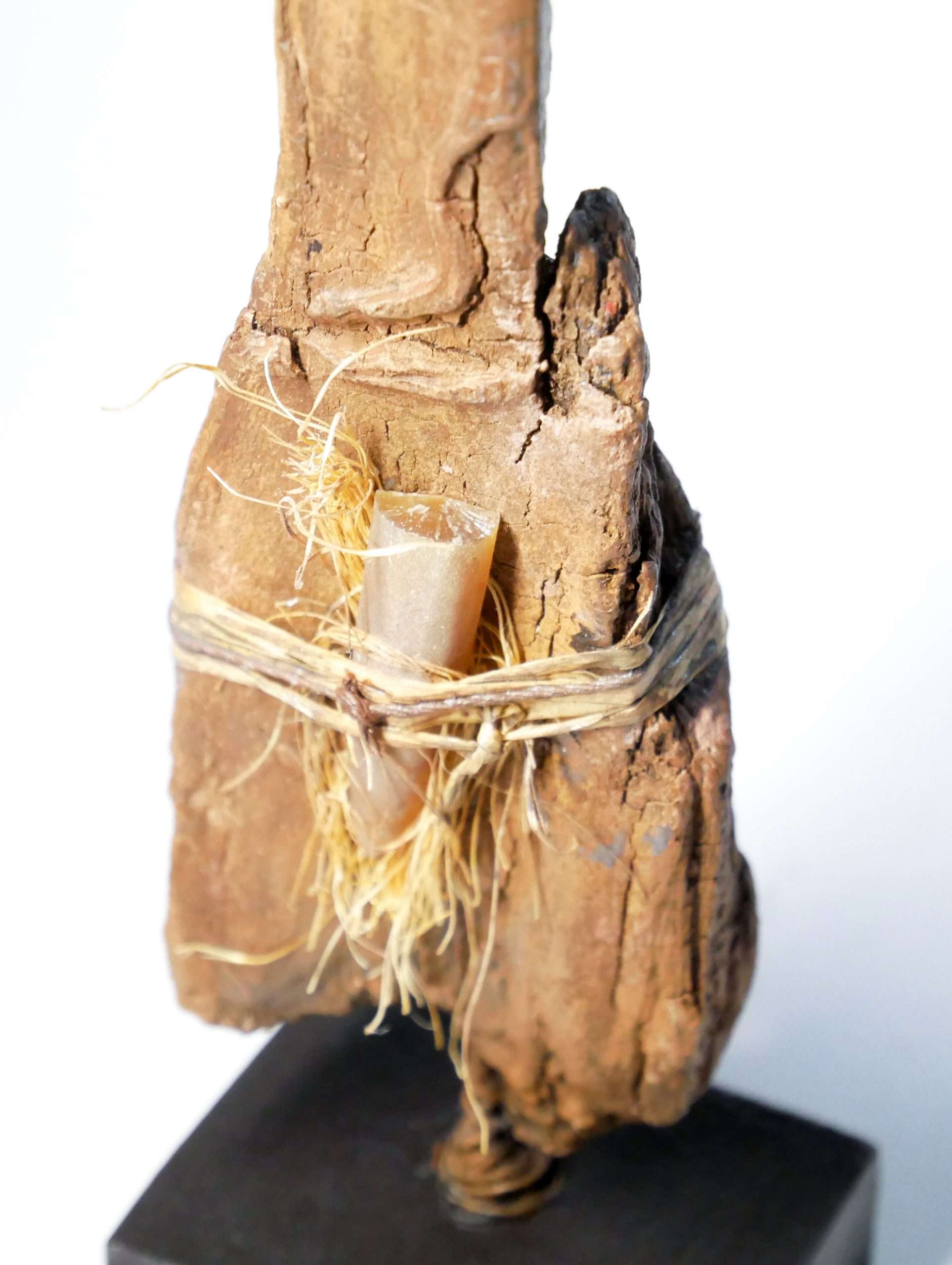Sculpture Figure -Totem – Image 3
