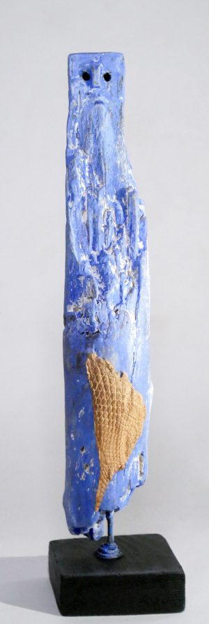 figure totem sculpture bois flotté bleu lionel le jeune