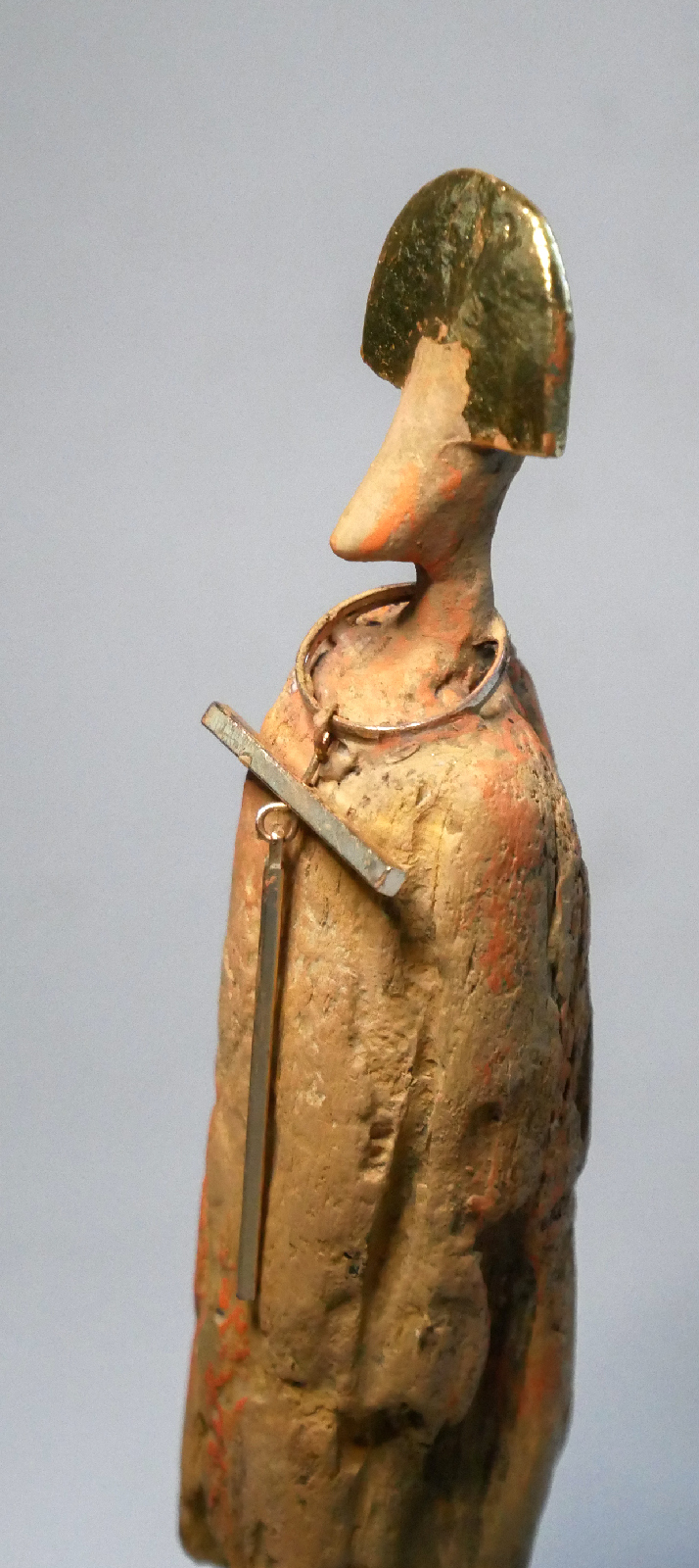 Sculpture Figure -Totem – Image 4